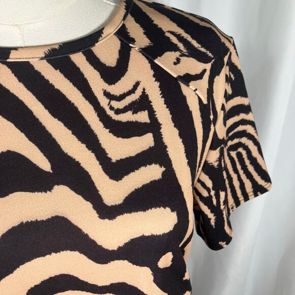 Queen B Maternity Animal Print Midi Dress Tan Black Size 16 Short Sleeve Zip - Picture 6 of 16